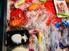 -六合夜市