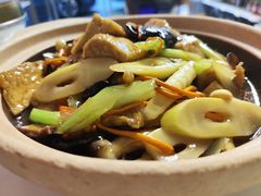 -天天向上素食餐厅(五台山店)