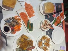 -四海一家自助餐(益田假日广场店)