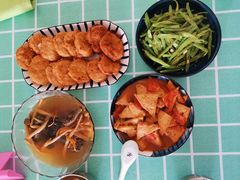 -鲸育宝宝月嫂(徐汇店)