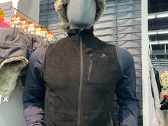 -迪卡侬(越秀公园店)