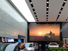 -上海华裕比亚迪4S店