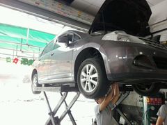 -鑫鹏浩汽车服务有限公司(荔海春城店)