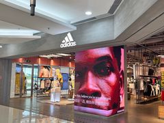 -adidas(正佳广场店)