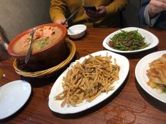 -董厨煨汤馆(车站路店)