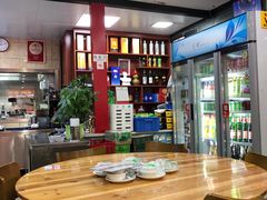 大堂-冯姐生蚝(迎宾广场店)