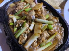 铁板生蚝-强记湛江鸡饭店·二十七年老字号(拱北店)