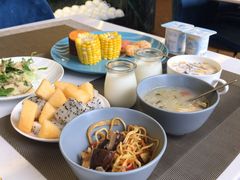 -桔子酒店(深圳东门湖贝地铁站店)