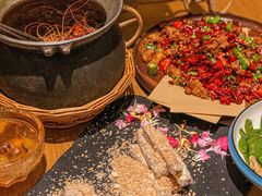 -罗氏十三活虾餐厅(光谷K11购物艺术中心店)