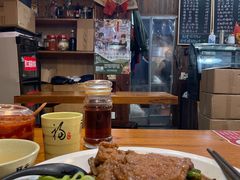 大排-何太太馄饨面铺(大浒东苑店)