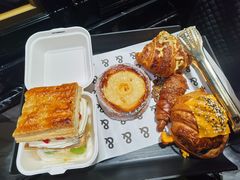 -BUTTERFUL&CREAMOROUS 黄油与面包(三里屯太古里店)