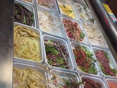 -尚品海鲜肥牛自助火锅(湖明店)