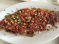 干烧武昌鱼-莲餐厅·湖北菜·藕汤是头牌(愚园路店)