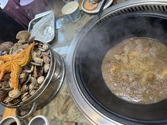 -锅老头海鲜铁锅炖