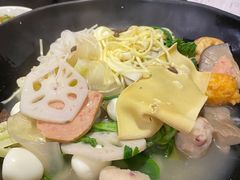 -万记麻辣烫国展总店