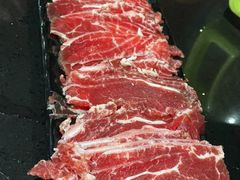 -果松木炭酸菜铜火锅·外婆参鸡汤