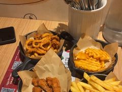 -必胜客(龙泉万达店)