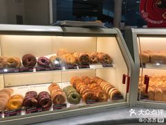 -HOT CRUSH趁热集合·现烤面包(环球港店)