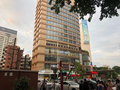 -南国会酒家(岗顶1站广场店)