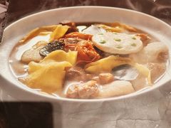 -江城小馆陕南妈妈菜·全球旅行餐厅(钟楼店)