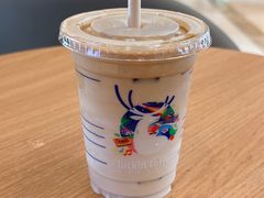 冰厚乳拿铁-瑞幸咖啡(苏河1号店)