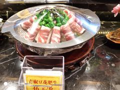 -万重锦·人文川菜馆(骡马市店)