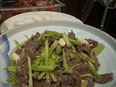 -老板很二(吉大店)