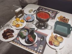 -金马门国际美食百汇(珞喻路店)