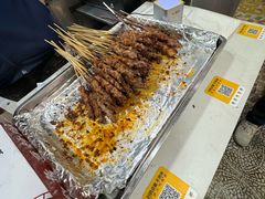 -巴汗羊肉串烧烤店