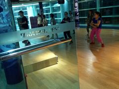 -一兆韦德健身(慧芝湖店)