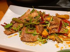 凉拌牛板筋-云海肴·汽锅鸡·云南菜(天山百盛优客店)