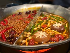 -湊湊火锅·茶憩(打浦桥日月光店)