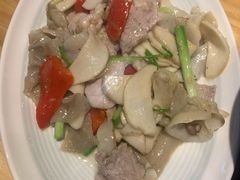 -十三式重庆江湖菜(金茂览秀城店)