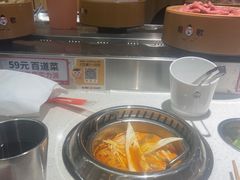 -龍歌自助小火锅(市南金茂湾店)