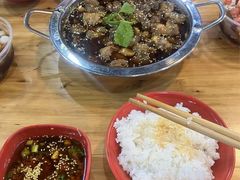 -谢彬美味肥肠鸡冷锅串串(太古里总店)