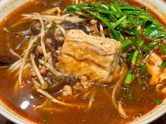 -粉八·云南米线·建水烧烤(常熟路店)