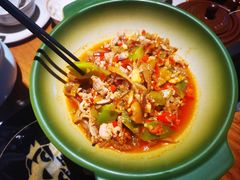 -吃饭皇帝大土家民族菜(荟聚店)