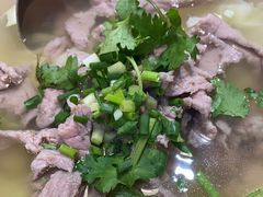 -冯烫烫跷脚牛肉·川菜小馆(武胜西街店)