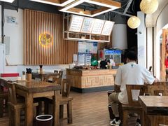 大堂-河洛王三米皮(泉舜购物中心店)