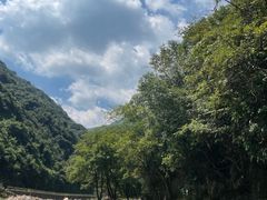 -雅鲁激流探险漂流