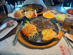 -豪享来牛排(人民店)