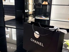 -CHANEL(恒隆广场店)