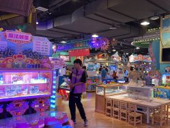 点击看大图 -卡通尼乐园(银泰店)