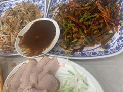 -李连贵熏肉大饼(世纪路店)