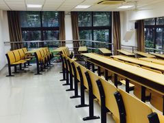 -复旦大学光华楼