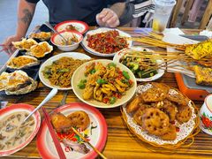 -冶建镜子·老南昌大排档·江西虾王(总店)