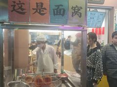 -万松园美食街
