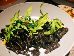 -卡普里披萨·牛扒·下午茶