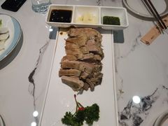 精品手抓滩羊肉-领头羊·西部烧烤·特色菜(北新桥店)