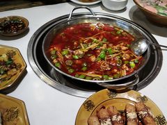 -盐井记·自贡美蛙鲜锅兔(中和店)